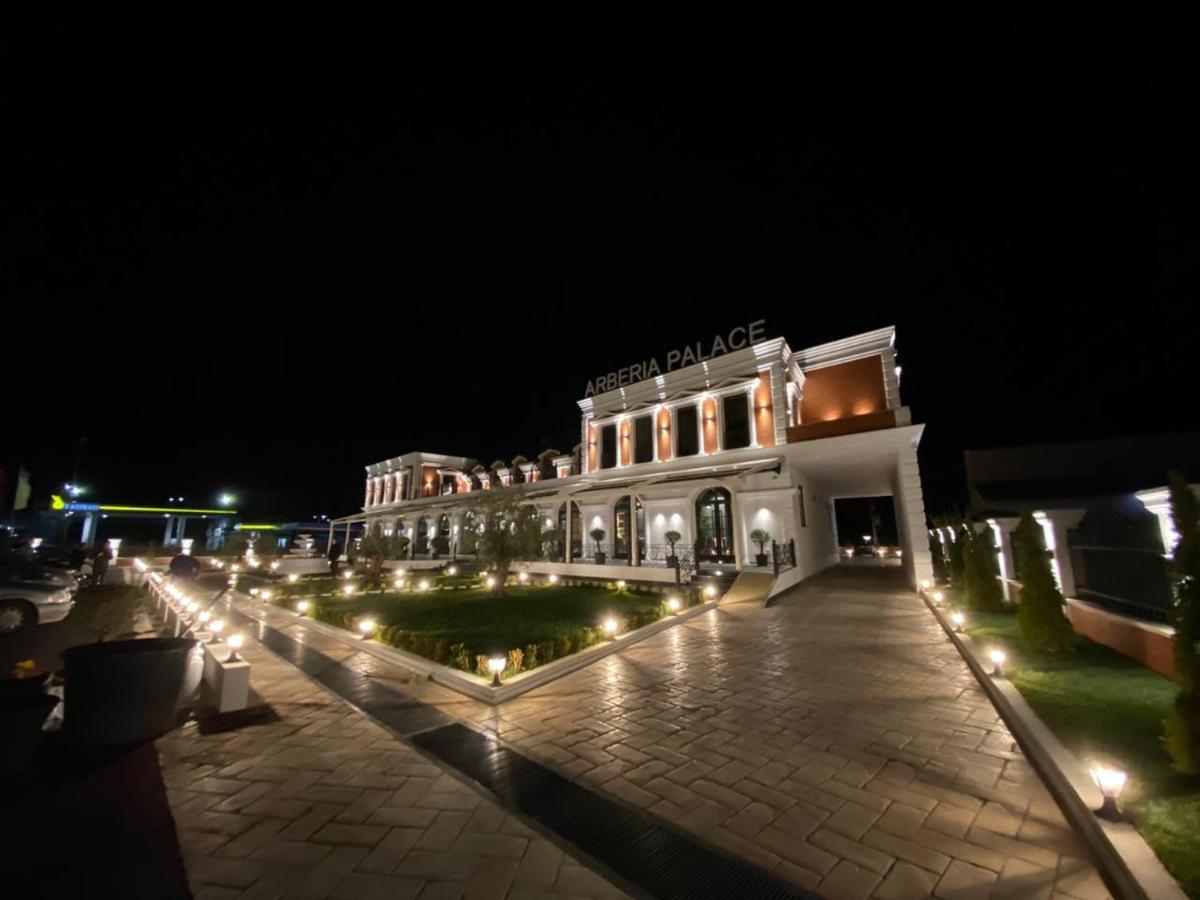 Arberia Palace Hotel Fushe Milot Exterior foto